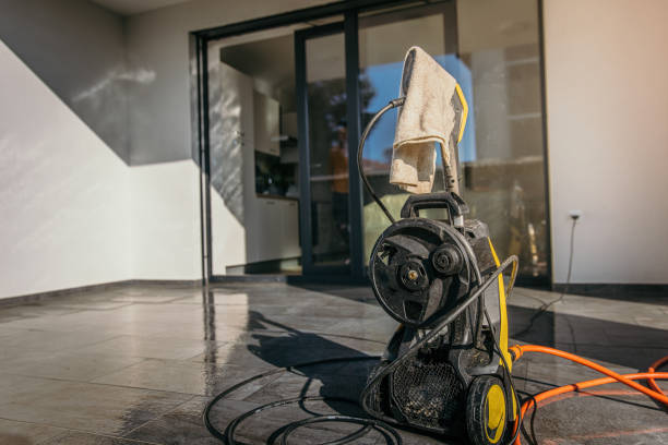 Best Pool Deck Cleaning  in Deer Park, NY